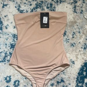 Fashion Nova Strapless Bodysuit